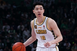 一切都值得!朱俊龙:总冠军是每个人的梦想 享受这一刻