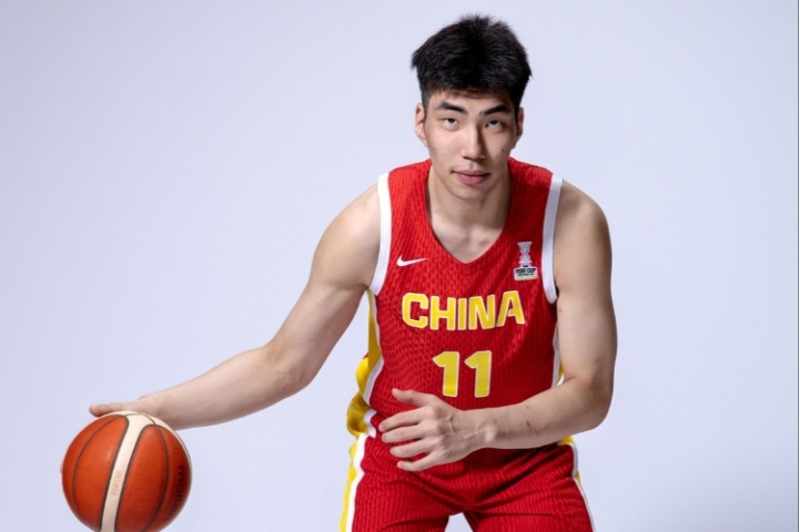 APP-拿下荷兰!中国男篮3人上双:余嘉豪16+10 王俊杰&胡明轩各得13分